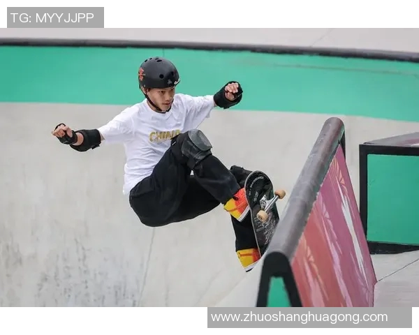 西安滑板队勇闯世界滑板锦标赛背后的奋斗与坚持故事 西安滑板队勇闯世界滑板锦标赛背后的奋斗与坚持故事